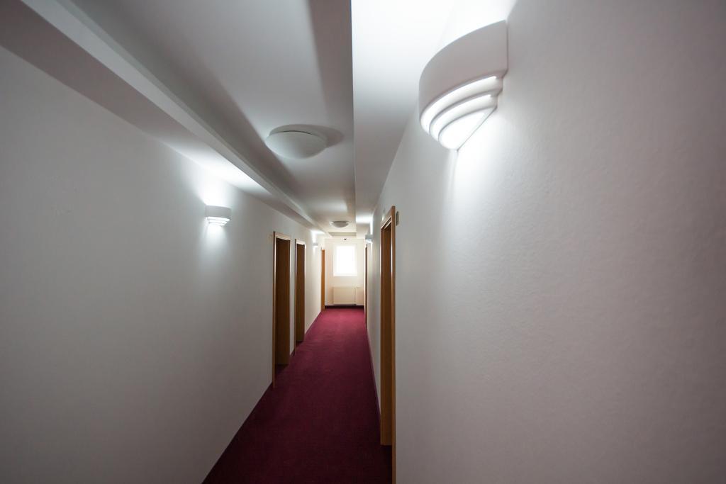 Hotel Europejski Nysa Exterior photo